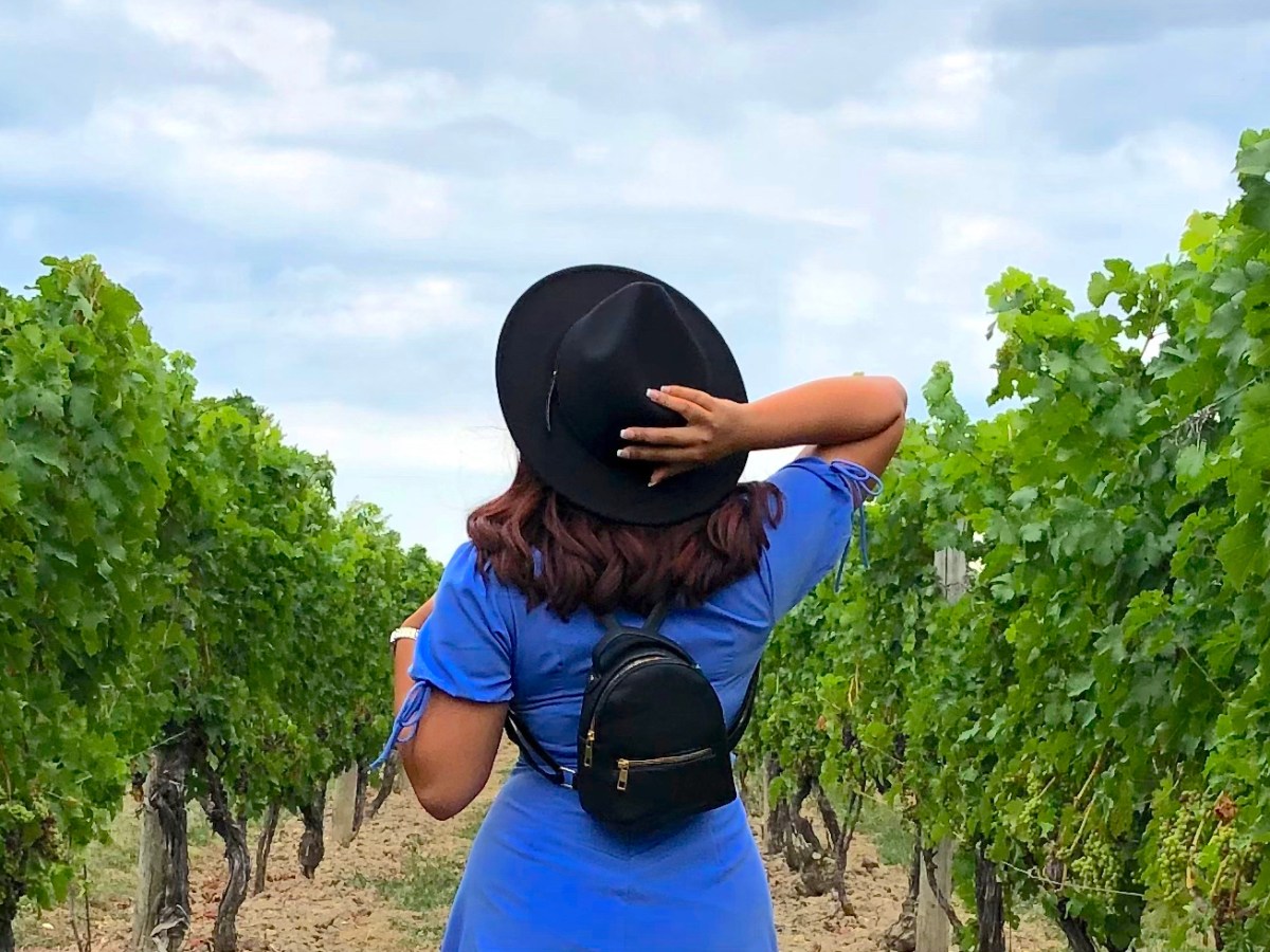 THE PERFECT SUMMER ACCESSORIES :&nbsp;HATS