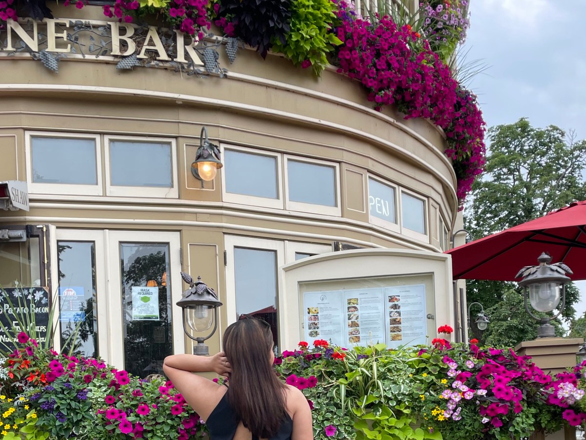 THE SHAW CAFE + OTHER DESSERT SPOTS AT NIAGARA-ON-THE-LAKE!